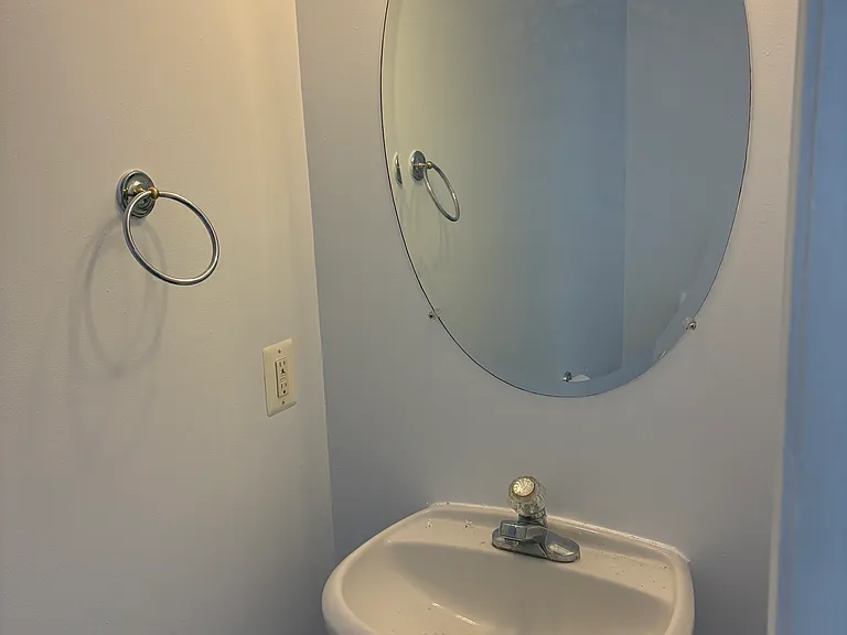 124 Kadies Ln — Photo 7