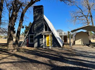 107 Cayuga Trl, Gainesville, TX 76240