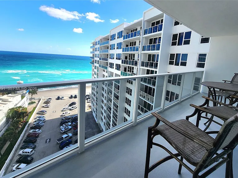 3505 S Ocean Dr #1206 — Photo 3