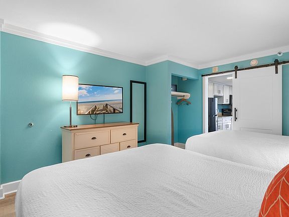 3rd image of 7200 N Ocean Blvd. #359