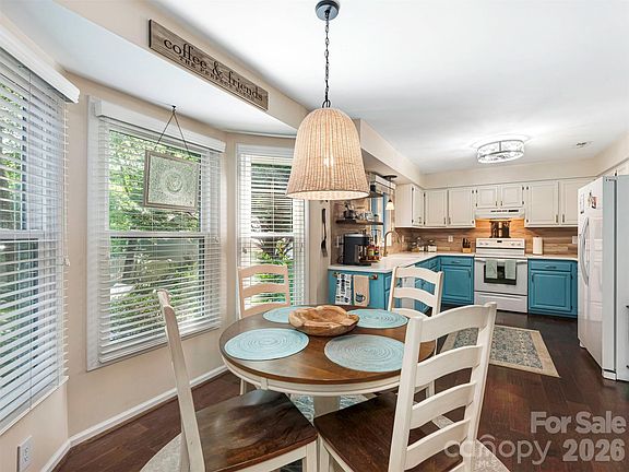 3rd image of 12401 Bentcreek Ln