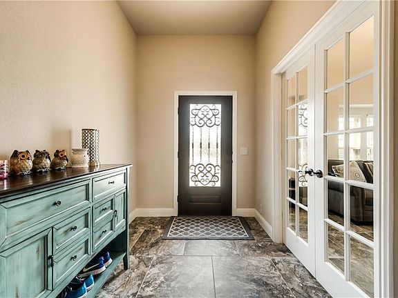 3rd image of 4251 Sweet Clover Ln