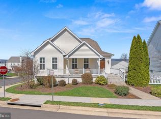 36038 Welland Dr, Round Hill, VA