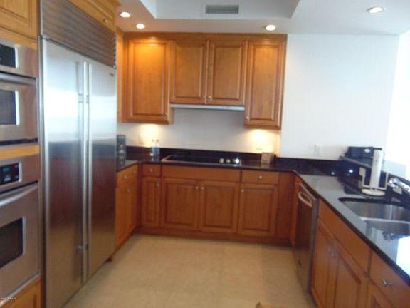 3rd image of 1031 S 1st St #202