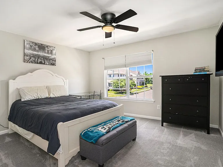 5905 Drawbridge Ct — Photo 18