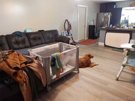 2nd image of 2051 Shellfield Rd