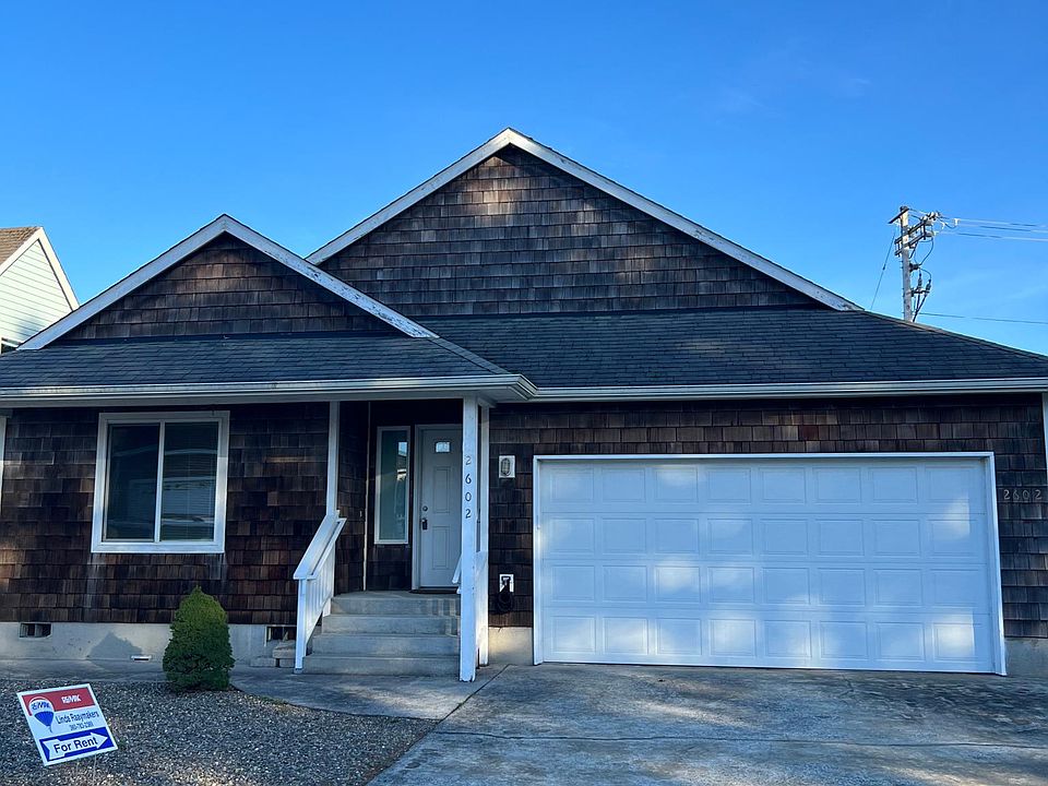 1st image of 2602 Sea Crest Ave N