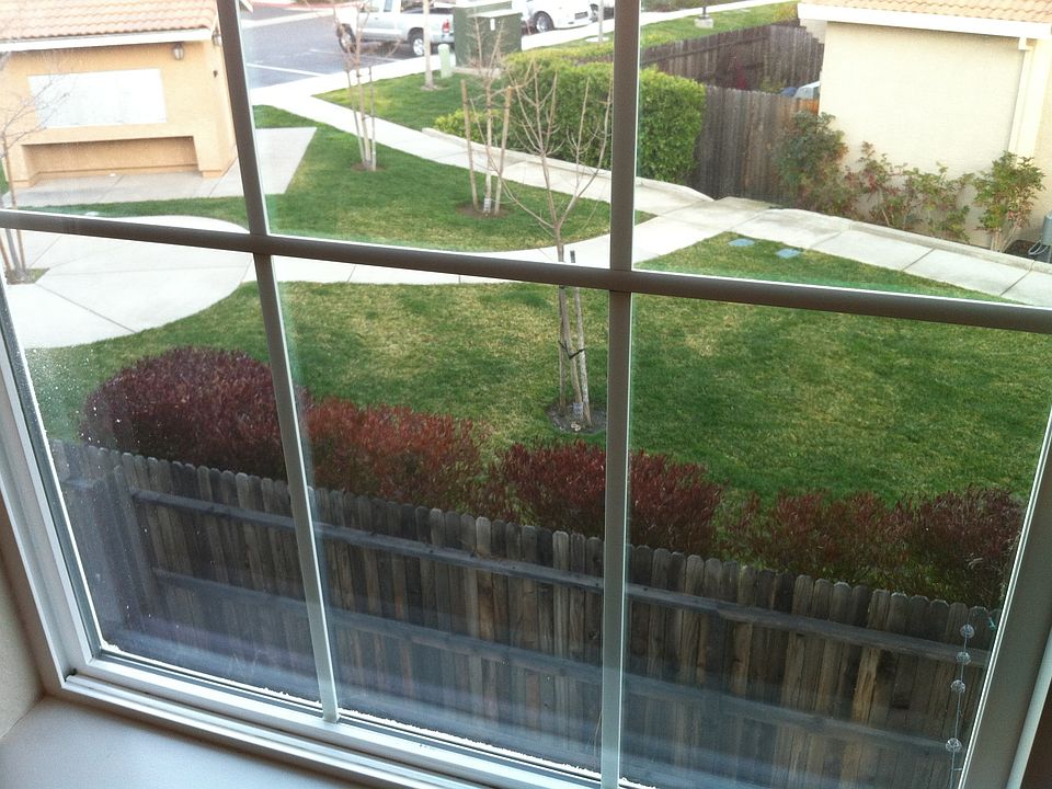 1st image of 202 Luella Ln