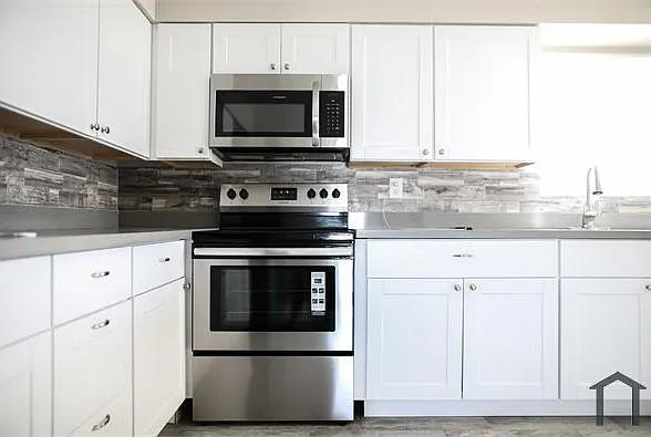 1801 E Southern Ave — Photo 11