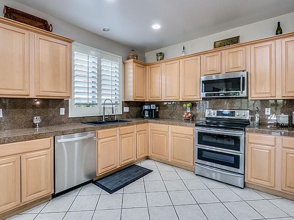 2nd image of 3375 W Thoreau Ln