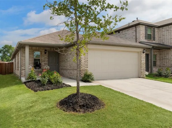 1101 La Esperanza Dr, Mesquite, TX 75149