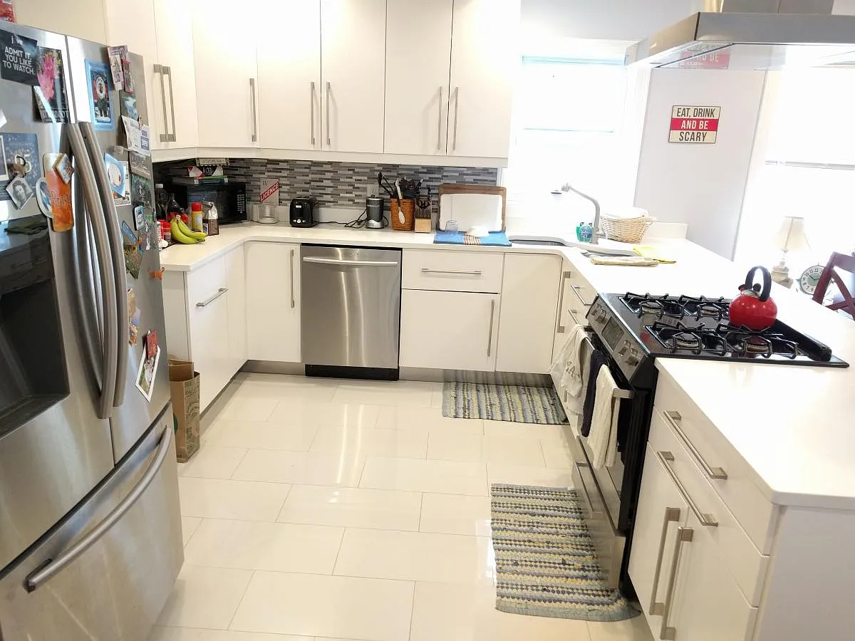 64 Winchester Street — Photo 2