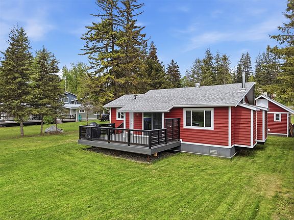 3rd image of 3020 McCreight Rd