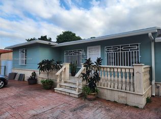 4100 NW 5th St, Miami, FL 33126