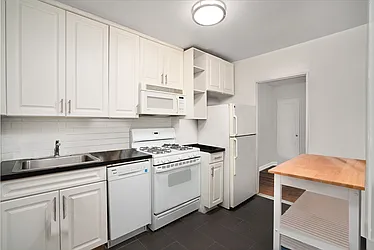 Rented by Waldstar Real Estate LLC