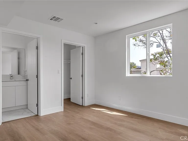 4453 Colfax Ave #2 — Photo 15
