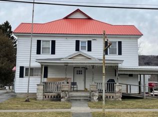 5268 N Main St #3, Munnsville, NY 13409