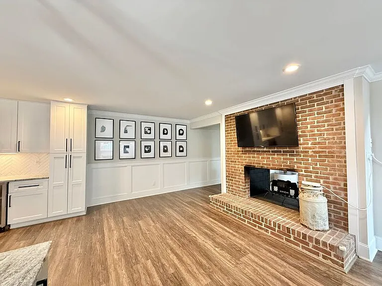 908 Plateau Ln — Photo 7