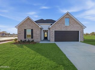 103 Harper Dr, Maurice, LA 70555