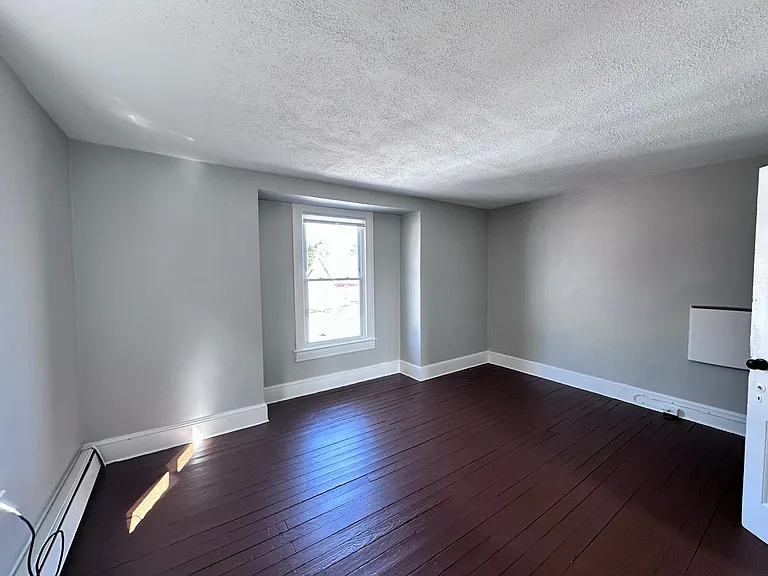 312 W North Street — Photo 27
