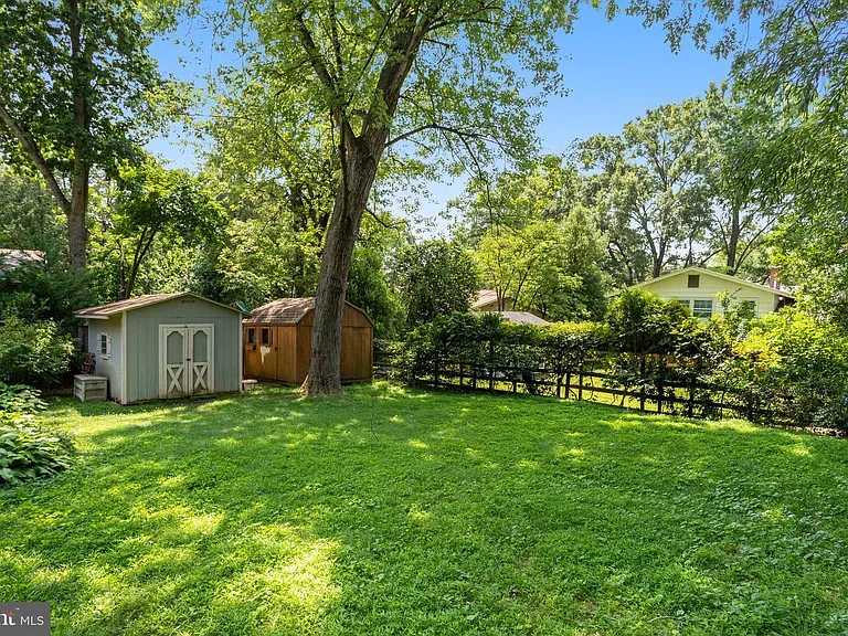 11802 Enid Dr — Photo 20
