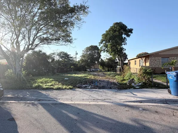 1149 W 34th Street, Riviera Beach, FL 33404