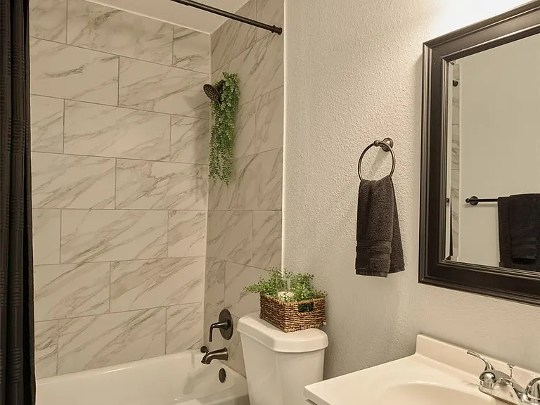 51 Harbour Ln #55 — Photo 16