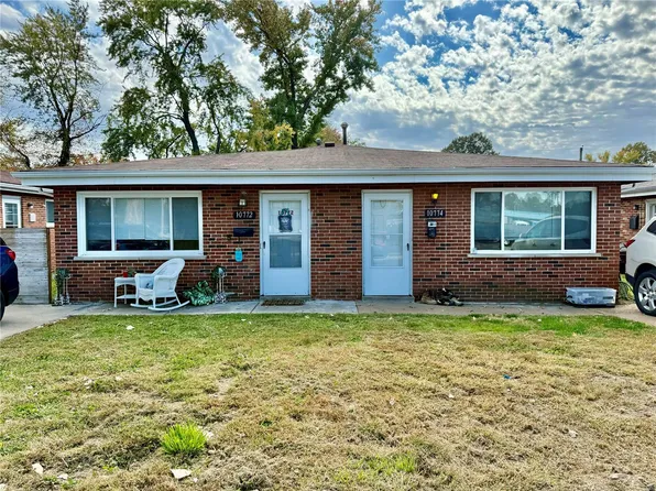 10772 Tropic Dr #72-74, Saint Ann, MO 63074