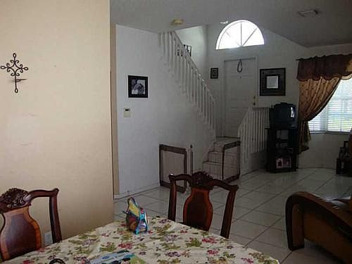 3rd image of 675 NW 151st Ave