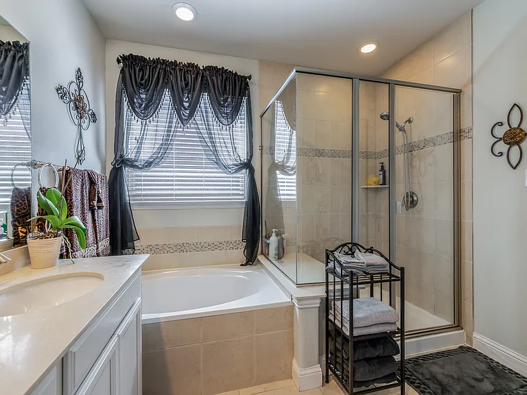 316 Chinchester Dr — Photo 26