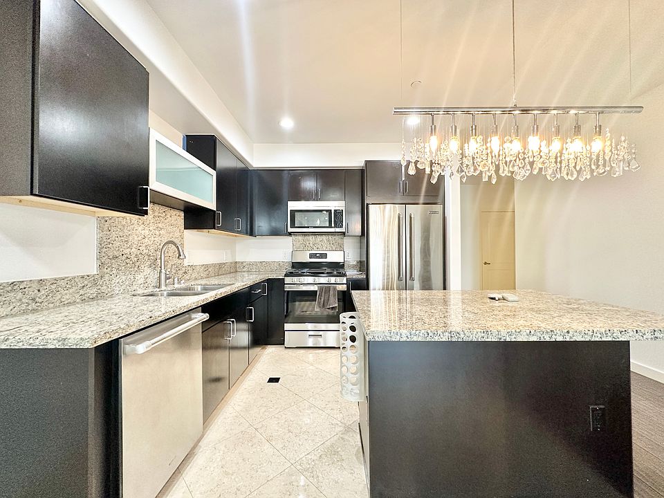 1st image of 403 N Serrano Ave #304