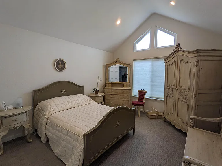 416 Valdez Ave — Photo 21