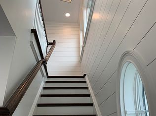 9 Oakhill Rd, Wareham, MA 02571