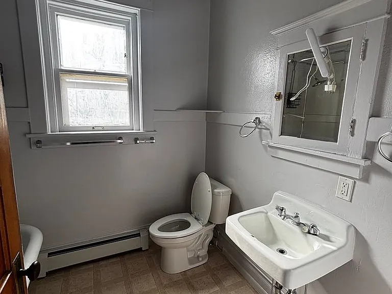 1336 N Weber St. — Photo 25