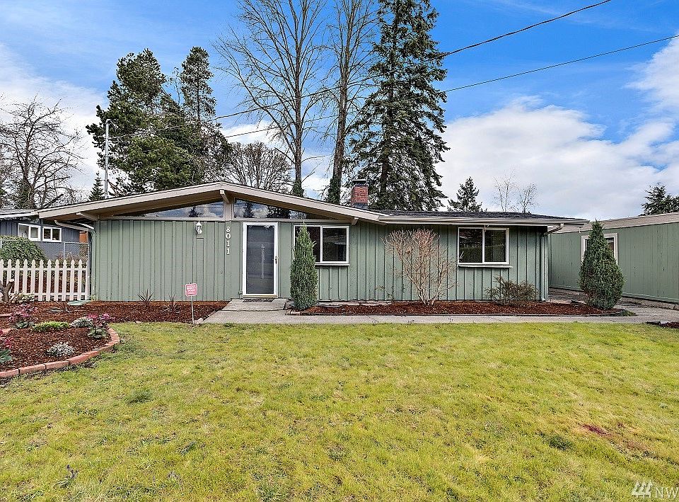 1st image of 8011 Oakridge Dr SW