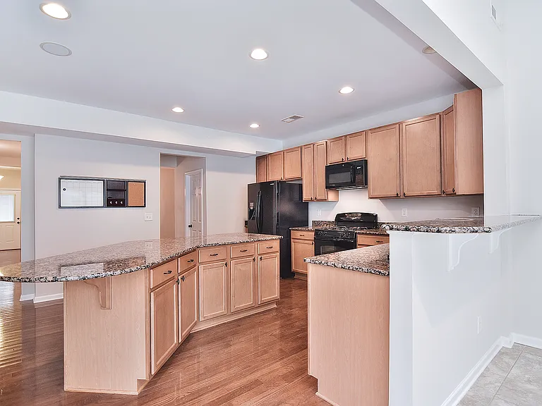 5115 Chapel Chase Ln — Photo 13
