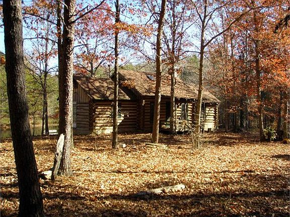 4th image of 178 Penny Ln
