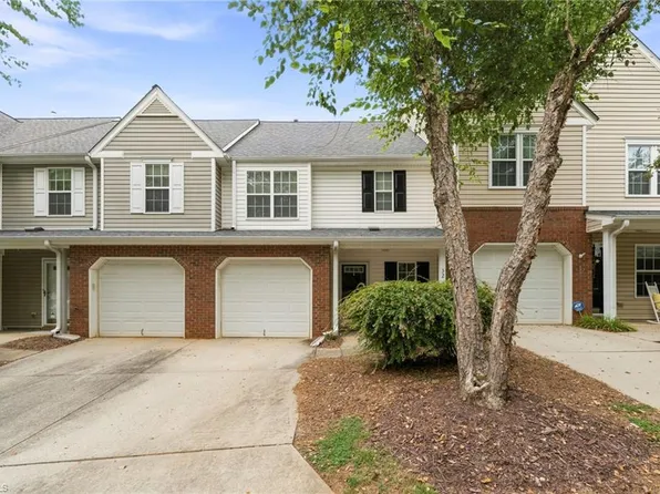 32 Josephine Cir, Greensboro, NC 27410