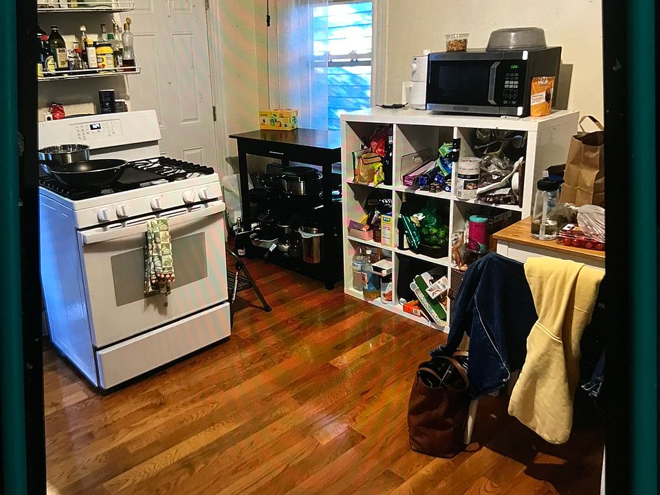 Big Eat-in kitchen