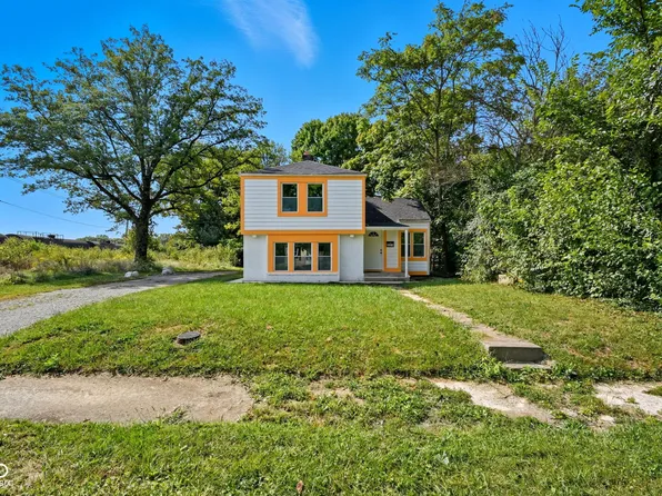 2221 Euclid Dr, Anderson, IN 46011