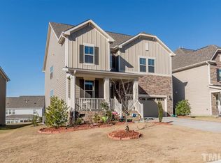 628 Secret Meadow Ln, Apex, NC 27523