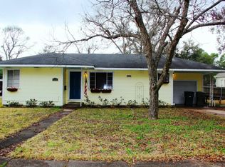 4539 Hollywood Dr, Port Arthur, TX 77642