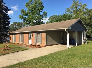 1505 Doncaster Dr, Fayetteville, NC 28304