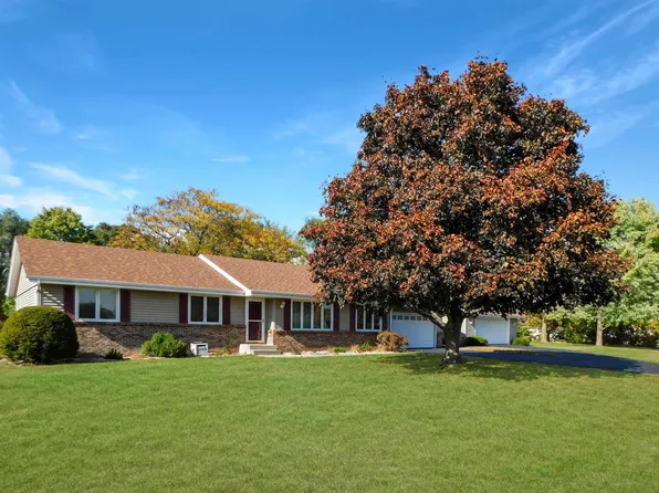 12954 Portsmough Ln, Roscoe, IL 61073