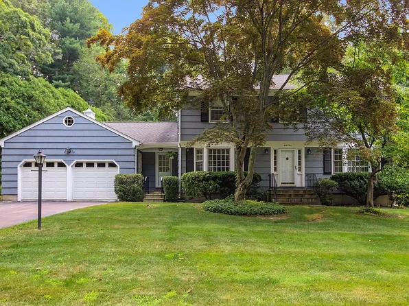 45 Glenbrook Rd, Trumbull, CT 06611