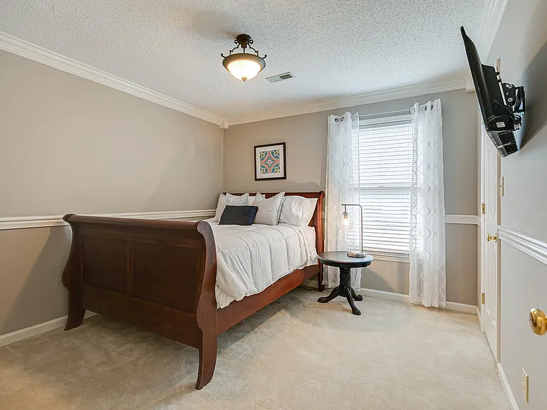 1312 Mallard Dr — Photo 14