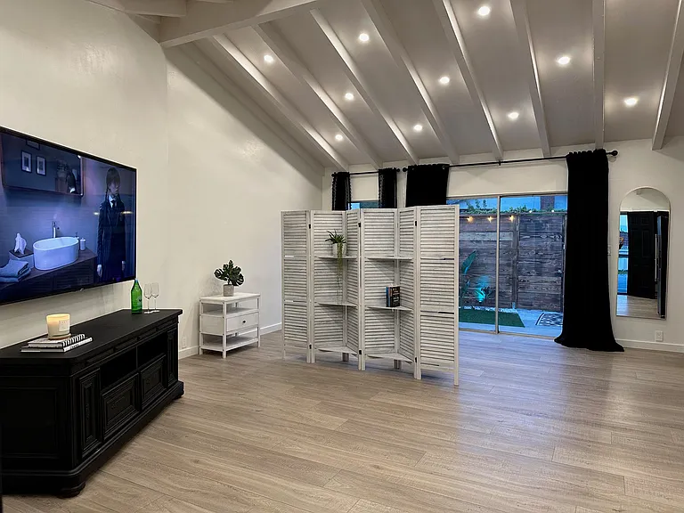 517 W Baseline Rd #B — Photo 8