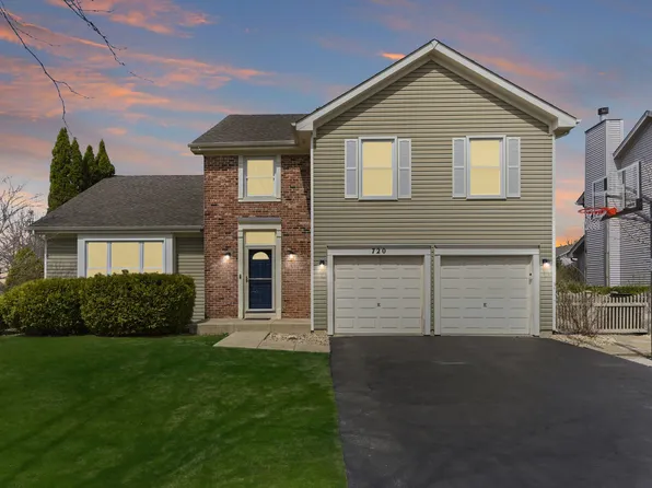 720 Countryside Dr, Bolingbrook, IL 60490