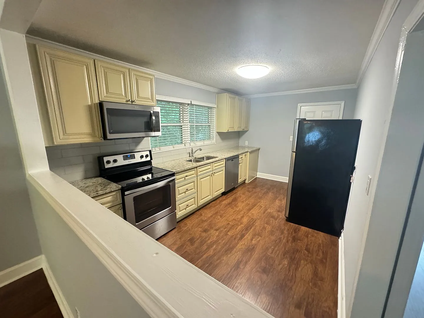 2Bed/1Ba Duplex close to Downtown Concord Fully Renovated with Laundry Room on Site — Photo 4