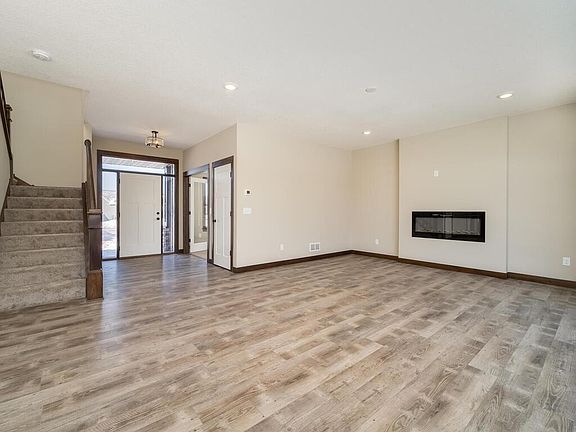 2nd image of 1026 Bellaire Blvd NW